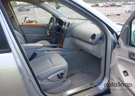 2008 Mercedes-Benz Gl 450 4Matic z USA, uszkodzony, nr VIN 4JGBF71E68A368470